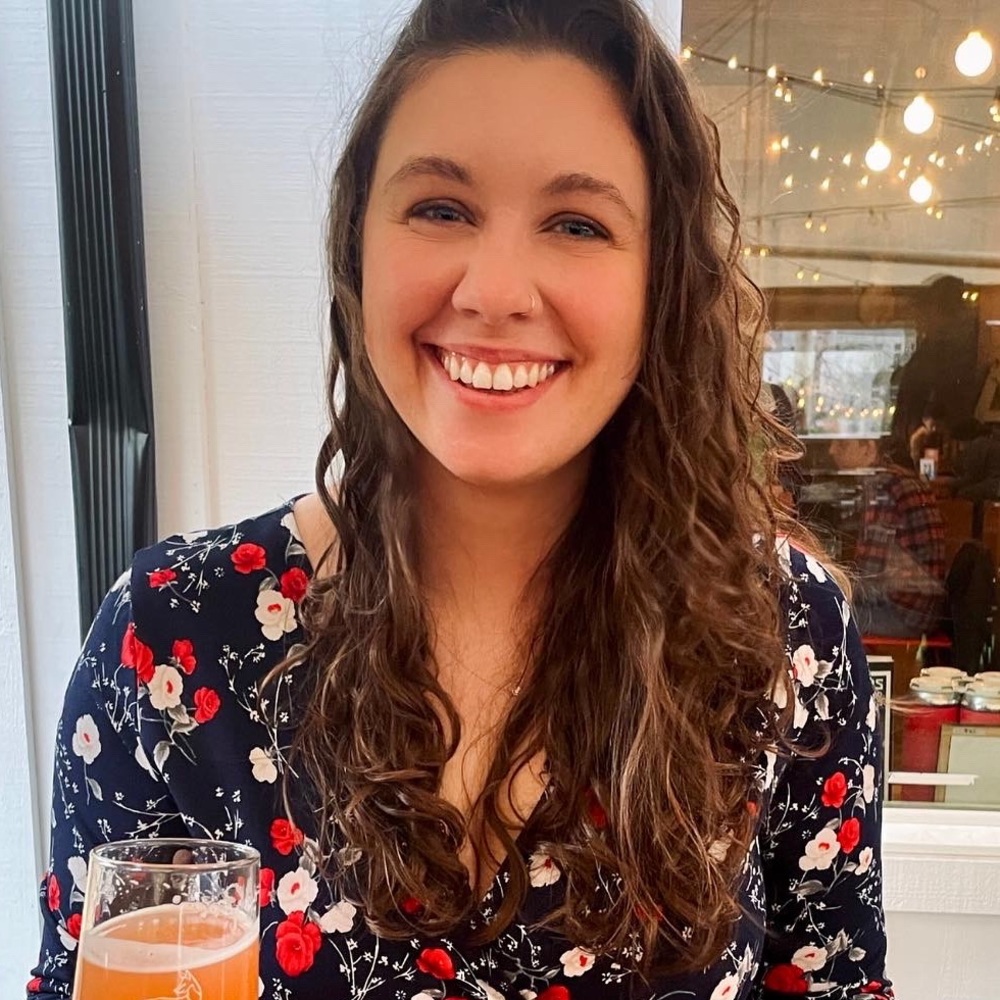 Meet your Posher, Chloé